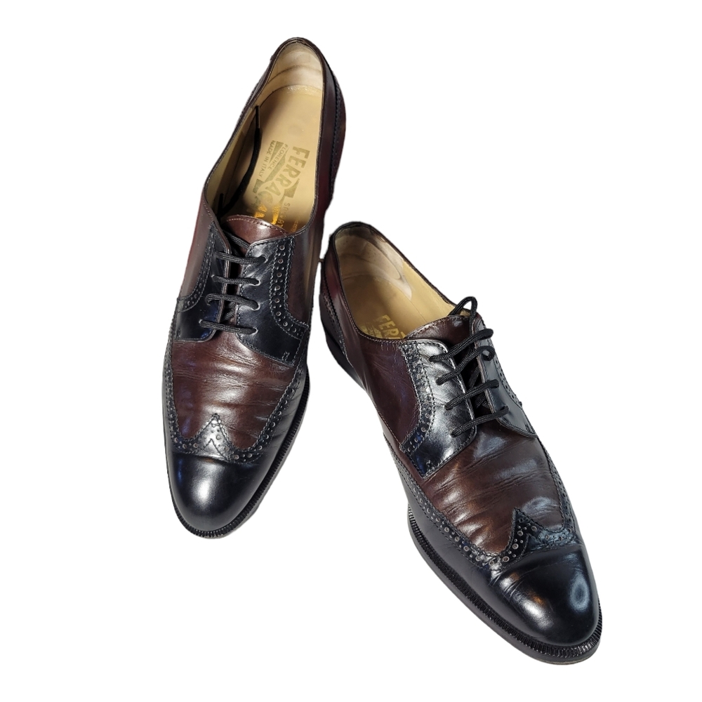 Salvatore Ferragamo vintage brown and black wing tip calf skin Oxfords Size 7 AA